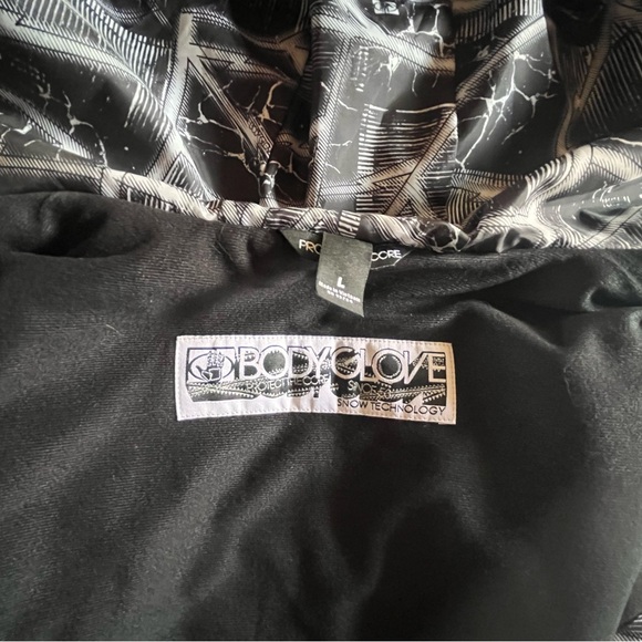 Men's Blue and Black Jacket - Picture 6 of 9